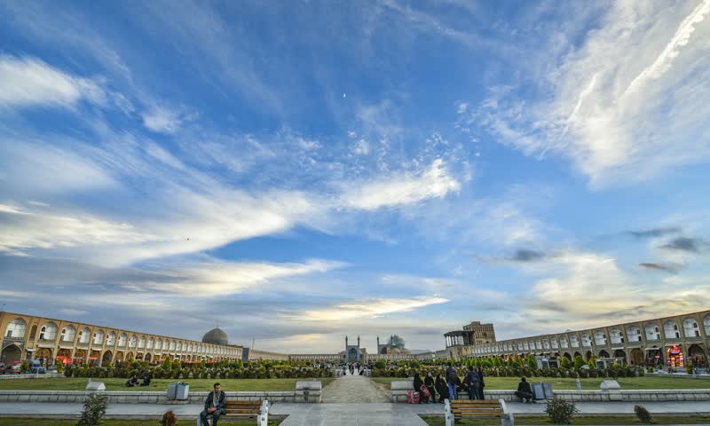 Naqsh-e Jahan Square, Isfahan